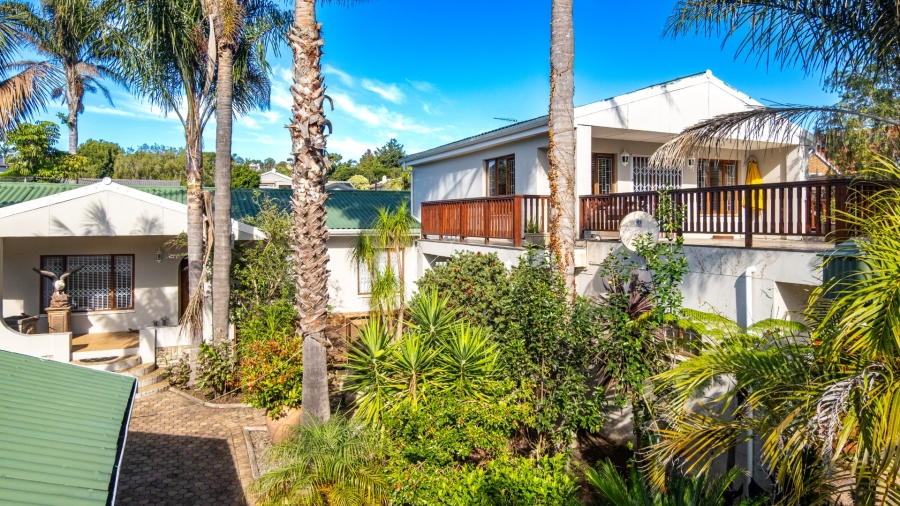 5 Bedroom Property for Sale in Denver Park Western Cape